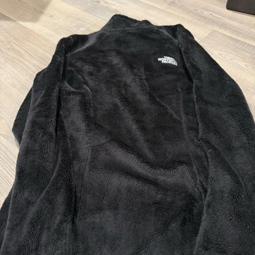 The North Face Black Plush Fleece Jacket - Picture 3 of 6